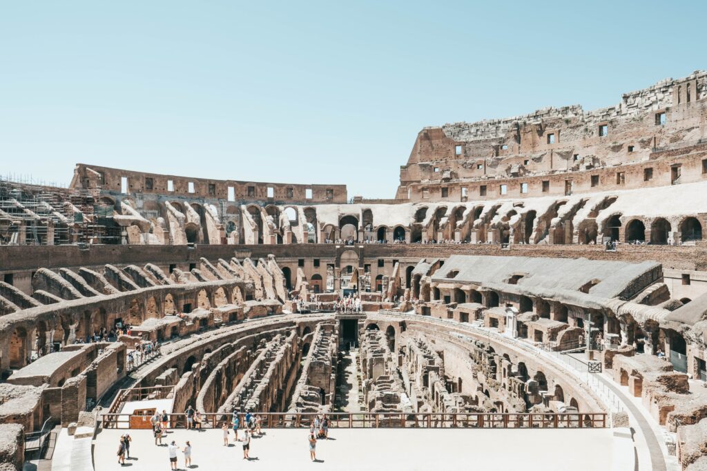 Do I Need To Book Tickets In Advance For Attractions Like The Colosseum Or The Uffizi Gallery?