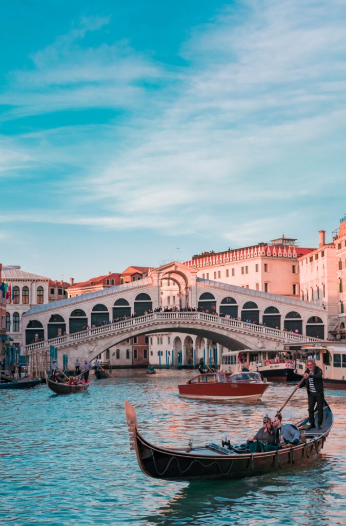Whats The Tipping Etiquette In Italy?